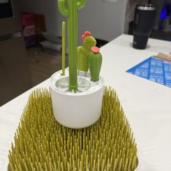 Boon Bottle Drying Rack And Brush Set