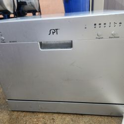 SPT Countertop Dishwasher 