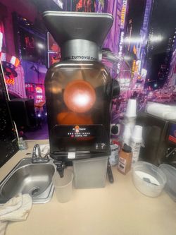 Zumoval Commercial Orange Juicer Machine