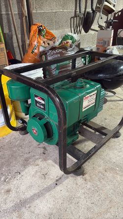 Coleman power mate  8hp briggs&stratton electric generator
