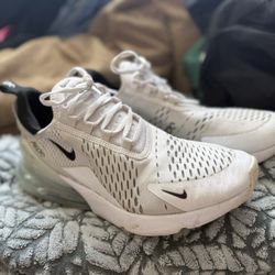 Nike Air 270