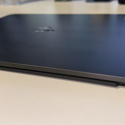 iPad Pro 13-inch (M4) Wi-Fi + Cellular Nano-texture glass