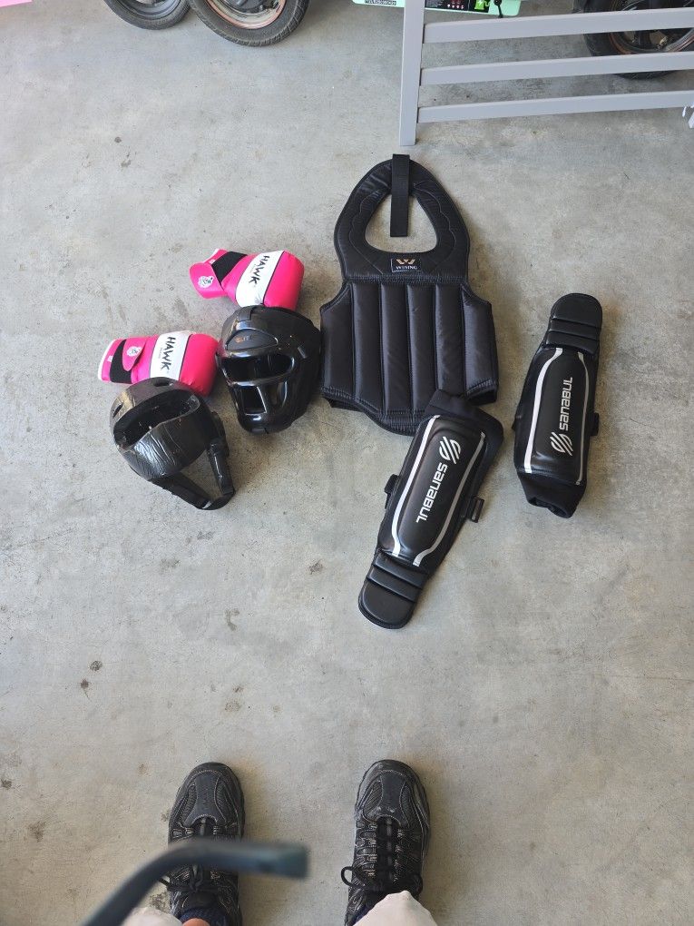 Sparing Gear, Martial Arts 6-12 Yr Old