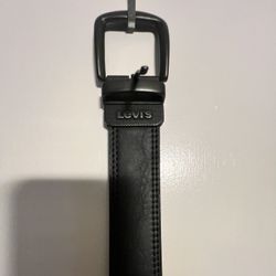 Levi’s 38 - 40 Belt New! “Reversible (2 Sided) Black / Brown Leather Belt.