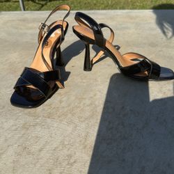 Black Strapy Heels Size 8