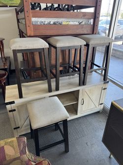 Set of 4 Bar Stools, Counter Height Chairs 