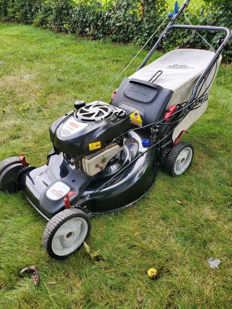 22" Craftman Self-Propelled Lawn Mower