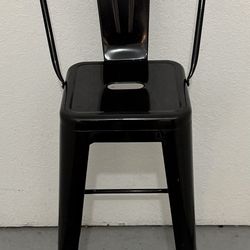 Black Metal Bar Stool