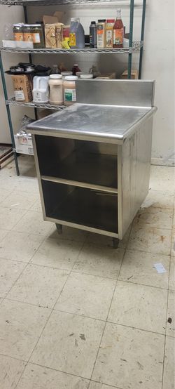 Prap Table - good condition