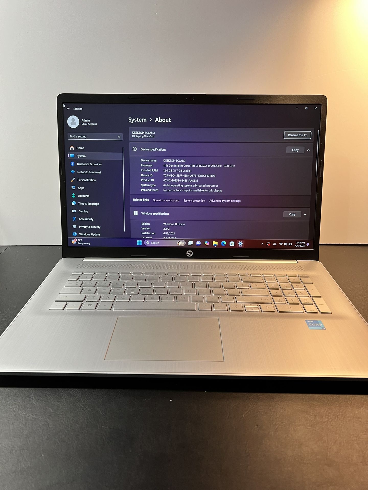 HP Laptop 17