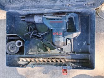 Bosch 11247 10 Amp 1-9/16-Inch Spline Combination Hammer Drill Chisel with 2 bits, and Carrying Case. WORKS!....asking $140.00