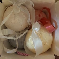 Chinese Valentines Day Box of Bathbombs