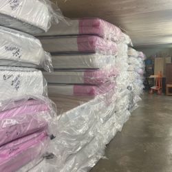 Queen size mattress sets for $270 up Perset