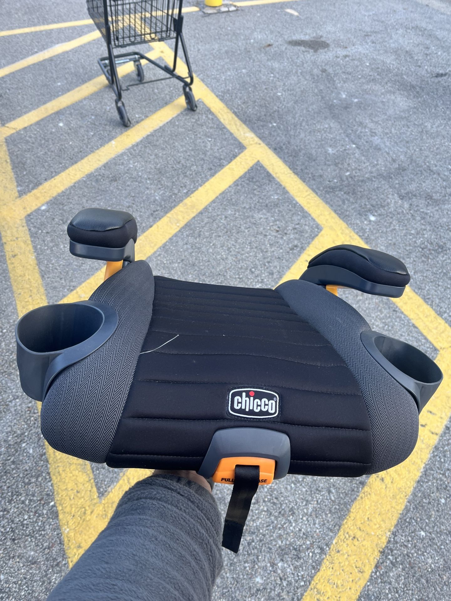 Chicco GoFit Plus Backless Booster Car Seat with LATCH Attachment and Quick-Release LATCH Removal, Portable Travel Booster Seat for children 40-110 lb