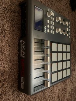 Akai MPD226 MIDI Pad Controller