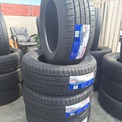 265/60/18 Brand New Set Of Tires 
