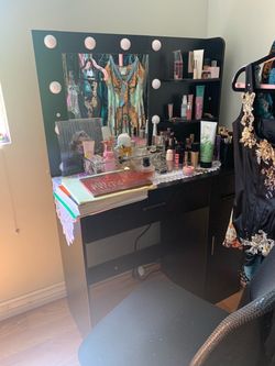 Vanity $150