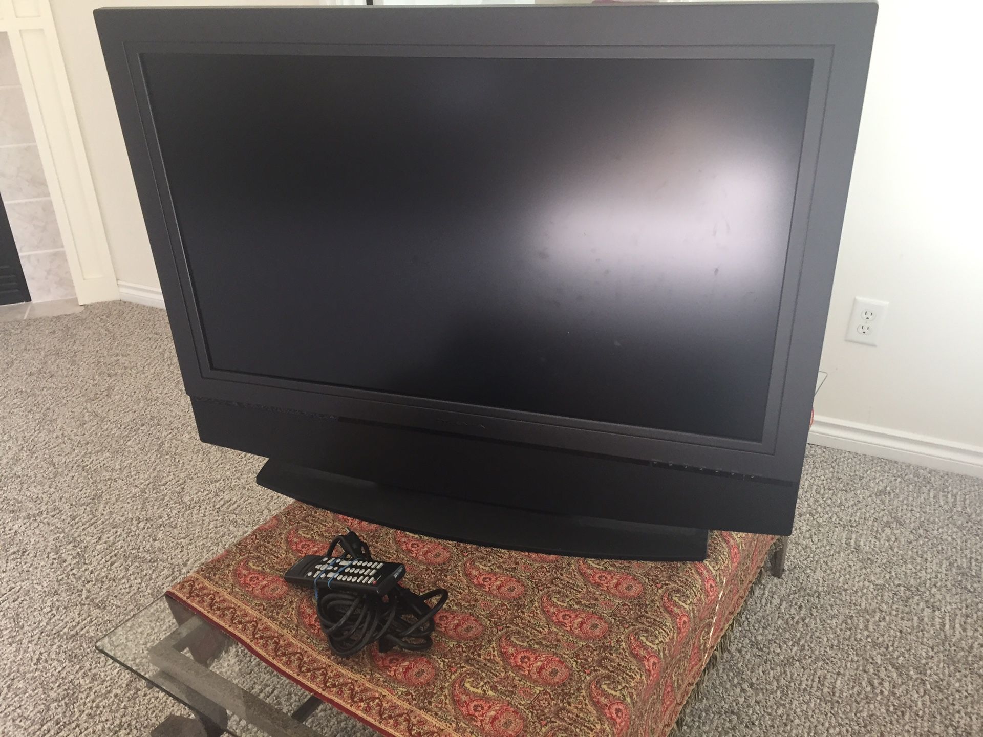 40” Flat screen tv. Barely used