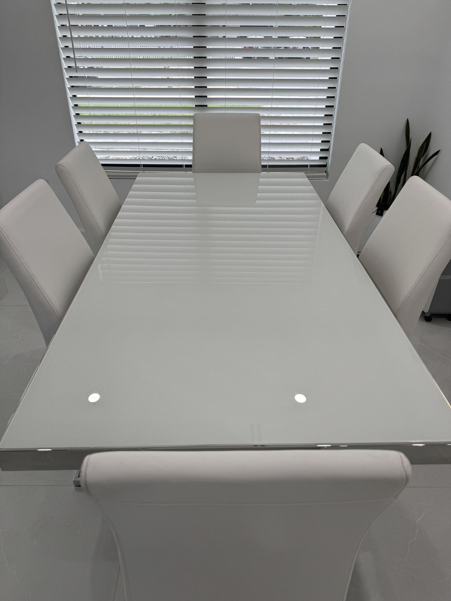 Dinning Table for Sale
