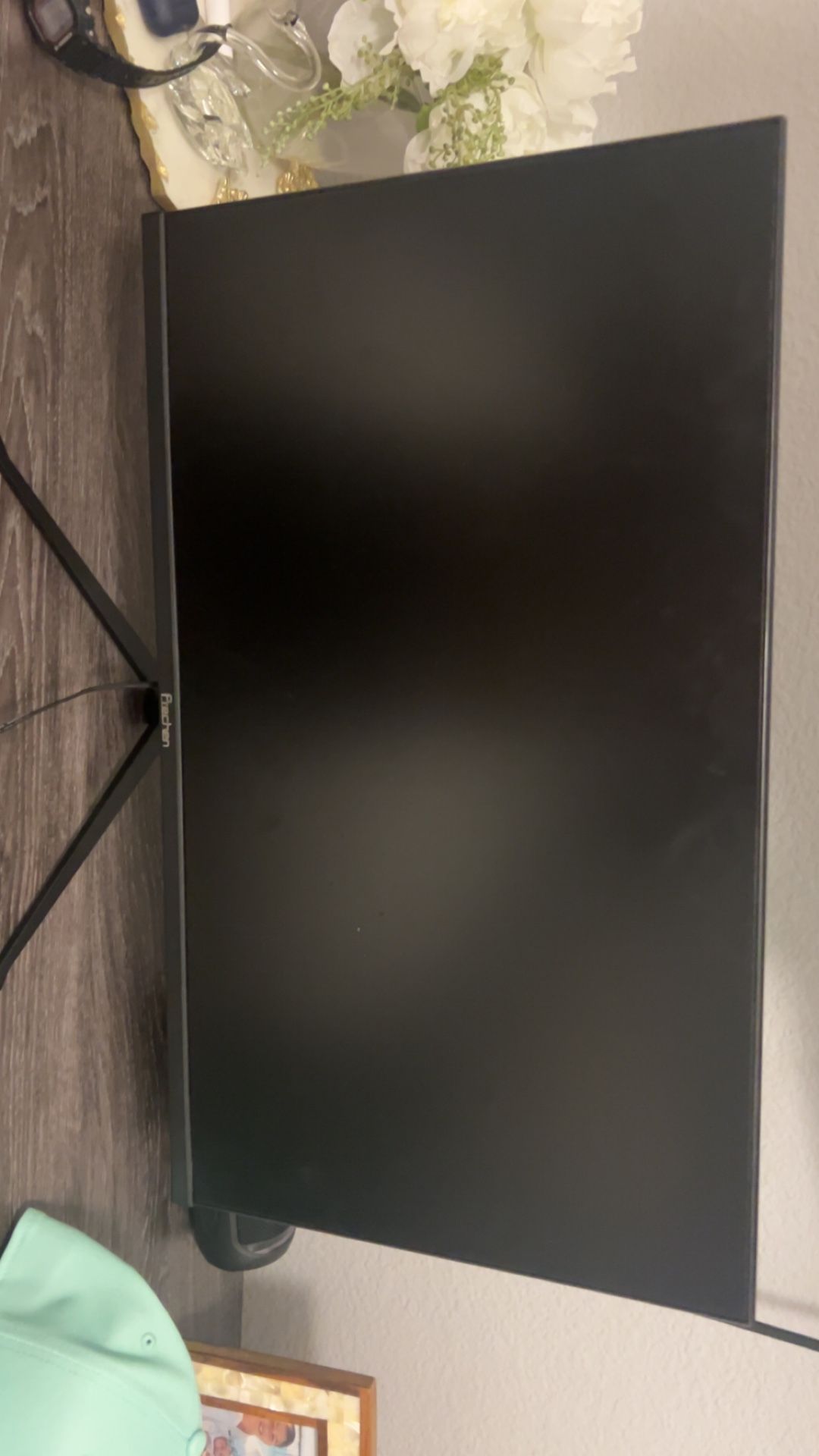 gaming monitor