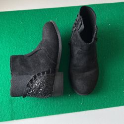 Black Ankle Boots 