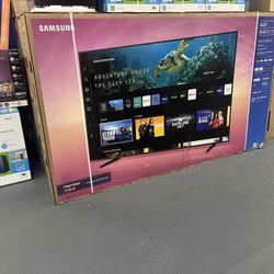 85” Samsung QLED Q60C 4k Smart Tv