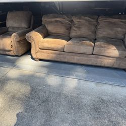 COMBO  3 Person  Couch  /  Single Recliner 