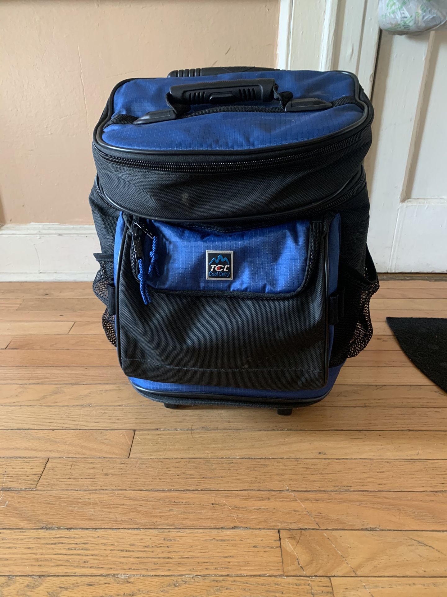 TCL BACKPACK COOLER