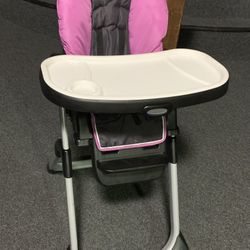 Graco DuoDiner LX 3-in-1 Folding Convertible Highchair 