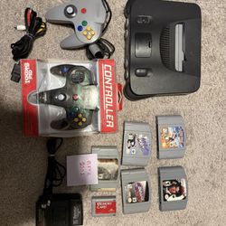 Nintendo 64 + 5 Games (hablo Espanol)