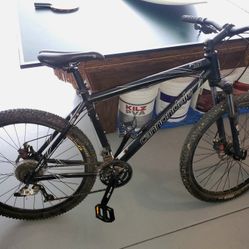 Cannondale F5 Mountain Bike