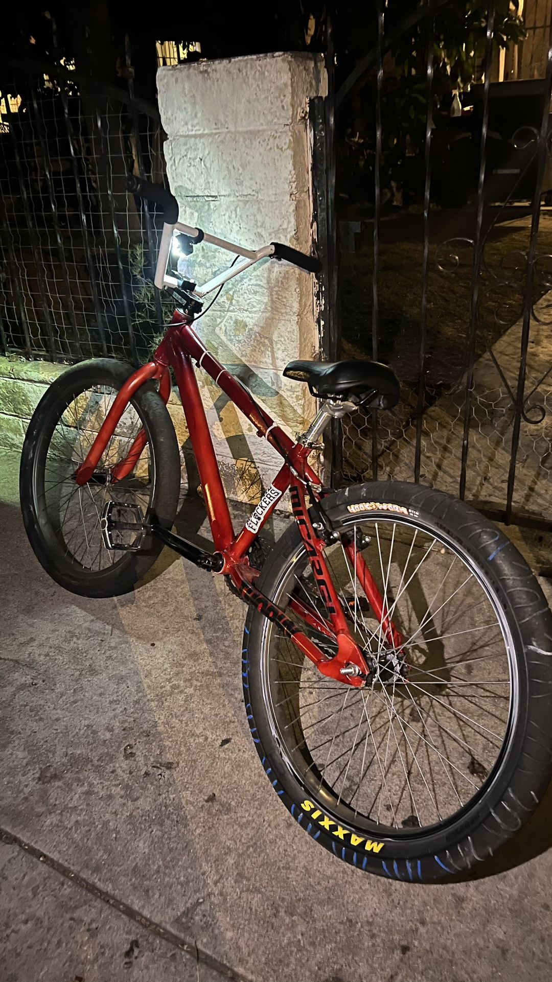 24 inch wheelie bike SE