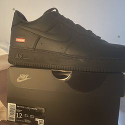 Nike Air Force 1 Low X Supreme ( Shoe Paper  Flaw