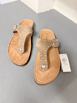 Studded Toe-Post thong Sandals taupe size 9