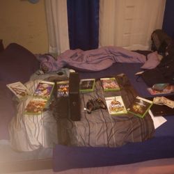 Xbox 360 Controller Charger And Games