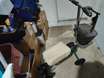 Knee Scooter