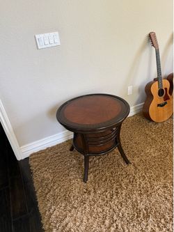 Round table