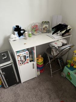 White Desk