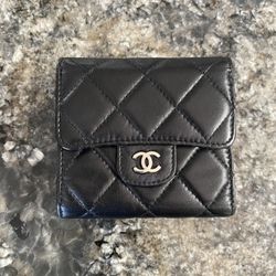 💯 Authentic Chanel Twin Face Flap Compact Wallet Lambskin SHW