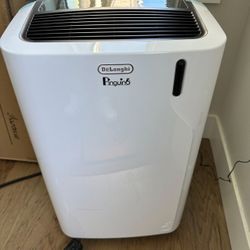 Brand New DeLonghi Pinguino Portable AC (PAC EM370) – Half Price!