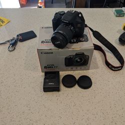 CANON EOS Rebel T7 