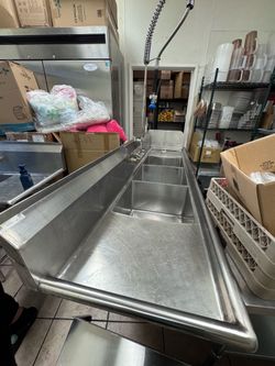 Commerical 3 compartment sinks and one compartment sink