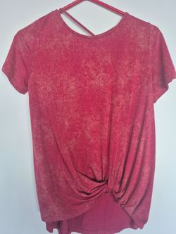 WOMEN'S CLOTHING