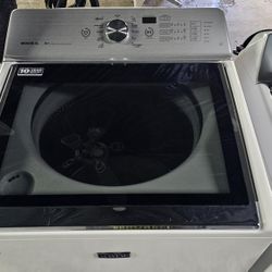 Great Working Super Capacity Agitator Less Maytag Washer 