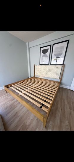 Crate and barrel king size bed frames