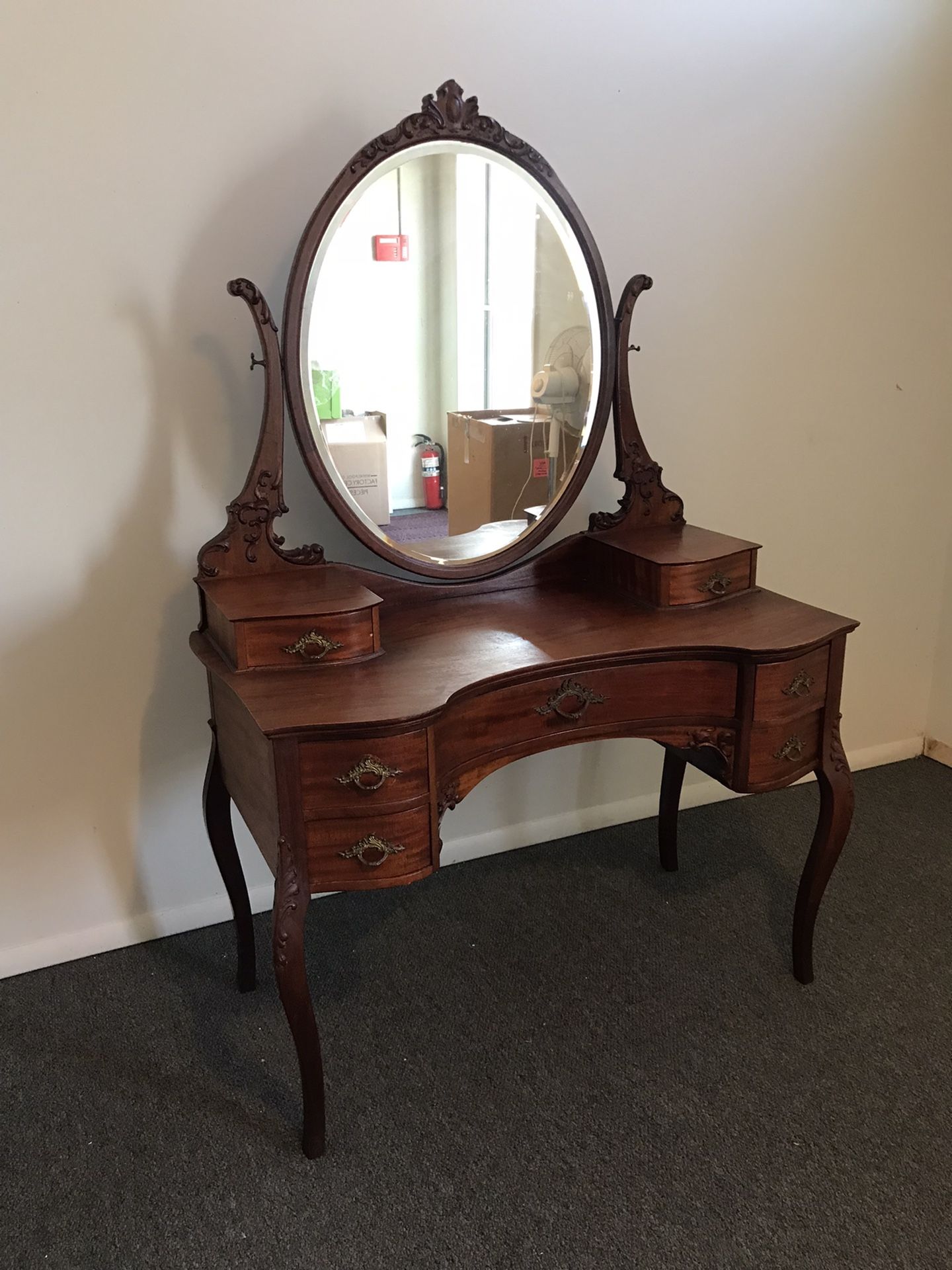 Antique Vanity 