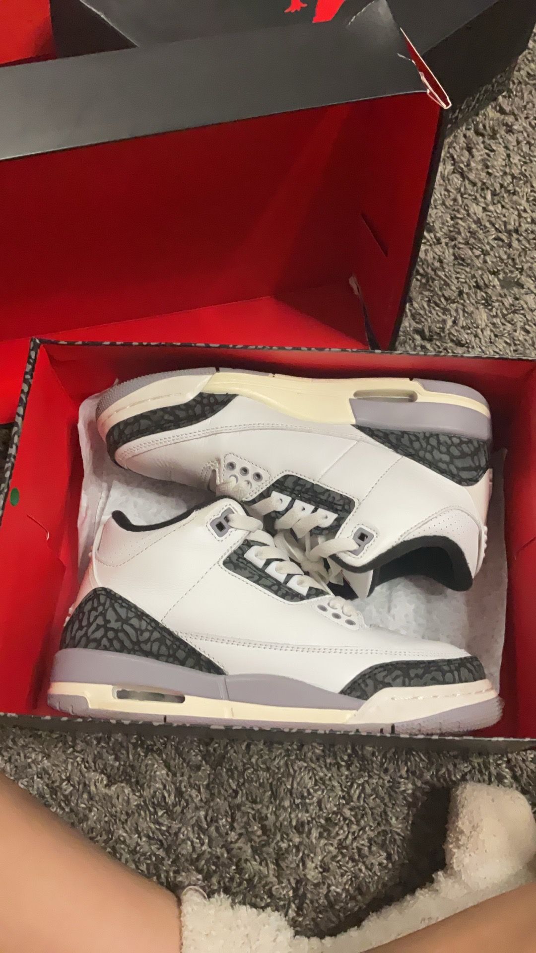 Air Jordan 3 Retro size 4