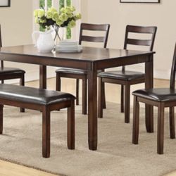 Dining Table + 4 Chairs & Bench