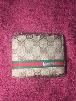 AUTHENTIC GUCCI WALLET