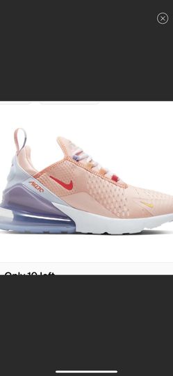 Women’s Nike Air Max 270